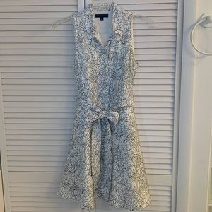 Banana Republic - white and black sleeveless dress - size 6